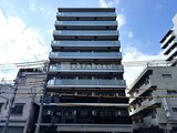 グランカーサ住吉2 青空を背景に建つモダンな外観の建物全体像