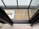 グランカーサ住吉2 採光窓から光が入る開放的なリビングダイニング空間