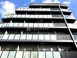 グランカーサ住吉3 青空を背景とした現代的な外観のマンション建物