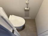 アーバネックス錦糸公園3 温水洗浄便座付きのコンパクトで清潔なトイレ空間