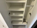 OAKLANCE森下2 可動棚付きの開放的な収納スペース