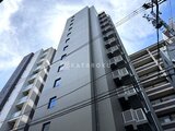 リビオメゾン浅草橋 周辺建物と調和した落ち着いた色合いの中層マンション外観