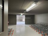 リビオメゾン浅草橋 駐輪場として機能する広々とした共用部スペース
