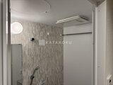 リビオメゾン浅草橋 浴室乾燥機付きのモダンなシャワーブース