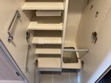 リビオメゾン浅草橋 調理器具や食器をしまえる引き出し付きの食器棚