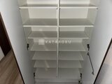 CREATIF本所吾妻橋 可動棚が備わった開放的なシューズボックス内部