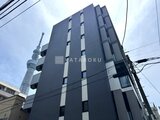 コンフォリア・リヴ押上ノース モダンな印象の建物外観と都市景観