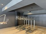 コンフォリア・リヴ押上ノース 自転車ラック備えた開放的な共用駐輪スペース
