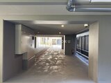 エスレジデンス亀戸バーム 採光が心地よく差す開放的な共用廊下の様子