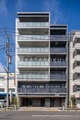 ルフォンリヴェント板橋西台 明るい日差しの中で見た、モダンなデザインの建物外観