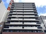 リテラス南千住サウス 建物正面から見たモダンな外観と各階のバルコニー