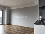 リテラス南千住サウス リビングダイニングから見たキッチン付きの開放的な空間