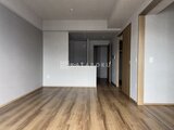 リテラス南千住サウス オープンなキッチン付きで明るい印象のリビングダイニング空間