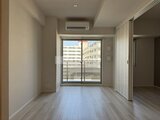 パークアクシス住吉ガーデンスクエア 明るい日光が入る広めのリビングダイニング