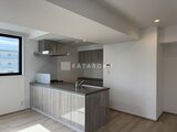 プライムブリス森下スタジオ アイランド型のキッチンカウンター付き
