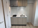 ブランシエスタ品川大井町パークエッジ ガスコンロとシンク付きのコンパクトなキッチン