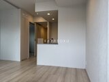 ブランシエスタ品川大井町パークエッジ キッチンカウンターとダイニングスペースが一体化した開放的なリ