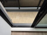 ドゥーエ銀座イースト3 大きな窓から光が降り注ぐ開放的なリビング空間