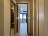 ドゥーエ銀座イースト3 明るい採光が入る廊下から居室へつながる開放的な空間