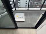 デュオフラッツ浅草田原町ネスト 都市風景を望む開放的なバルコニー