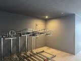 アーバネックス住吉 自転車ラックが設置された機械式駐輪場の内部