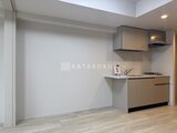 アーバネックス住吉 ウッド調キッチンと広々としたリビングダイニングの空間