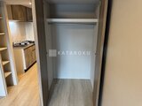 デュオメゾン品川戸越 洋室に隣接した収納たっぷりのウォークインクローゼット