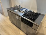 デュオメゾン品川戸越 ステンレス製のシンプルなキッチン