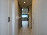 アーバンパーク日暮里2 明るい印象の廊下から各室へつながる間取り