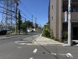 アーバンパーク船堀2 前面道路から見た建物外観と周辺環境