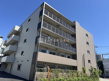 アーバンパーク船堀2 モダンなデザインの5階建てマンション外観