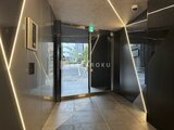コンフォリア・リヴ茅場町 モダンな間接照明が印象的なエントランスホール