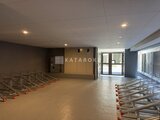 プライムブリス本所吾妻橋 自転車置き場を備えたゆとりのある共用ロビー空間