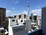 プライムブリス本所吾妻橋 晴天の日に撮影した高層階からのスカイツリーと周辺街並みの眺望