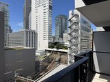 リージア代々木ビナリオ バルコニーから見た都市景観と青空が広がる眺望