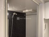 ディームス中野富士見町 黒を基調とした落ち着いた浴室シャワースペース