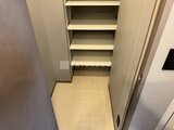 デュオフラッツ大森イースト 収納たっぷりのシューズボックス付き玄関