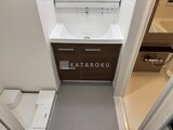 コンフォリア・リヴ文京千駄木 洗面台下に収納たっぷりの洗面化粧室