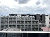 コンフォリア・リヴ文京千駄木 周辺建物を見渡せる高い階からの眺望