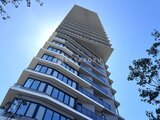 パークアクシス五反田スカイタワー 下から見上げた高層タワーマンションの外観