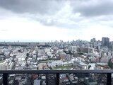 パークアクシス五反田スカイタワー 高層階から見た都心部の街並みと空の様子