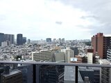 パークアクシス五反田スカイタワー 高層階バルコニーから見た都市景観と開放的な眺望