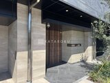 ラグゼナ船堀 モダンな外観の建物エントランス
