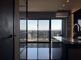 ラグゼナ船堀 大きな窓から都市景観が見渡せるモダンなキッチンスペース