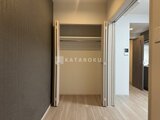 スタイリオ東品川 収納力たっぷりの開放的なクローゼット空間