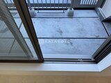 グランカーサ上野松が谷 天窓から採光が入る開放的なリビングダイニング