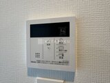 グランカーサ上野松が谷 リンナイ製の給湯器コントロールパネル