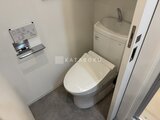 シーフォルム板橋3 温水洗浄便座付きの清潔なトイレ空間