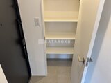 シーフォルム板橋3 開放的な玄関から続く収納たっぷりのシューズクローゼット