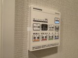 コンフォリア・リヴ駒込西ヶ原 浴室乾燥機能付きの多機能操作パネル